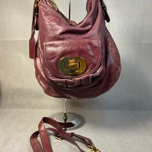 BADGLEY MISCHKA Vintage Distressed Leather Hobo